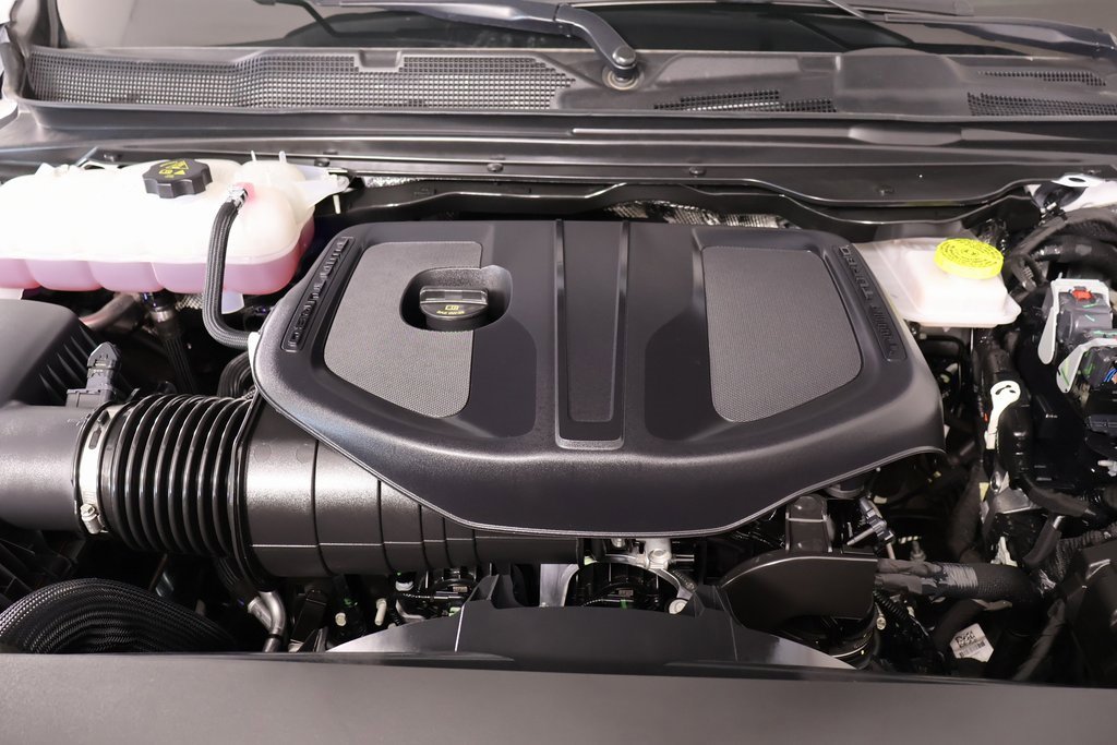 Used 2025 RAM 1500 Laramie w/ Night Edition image 21