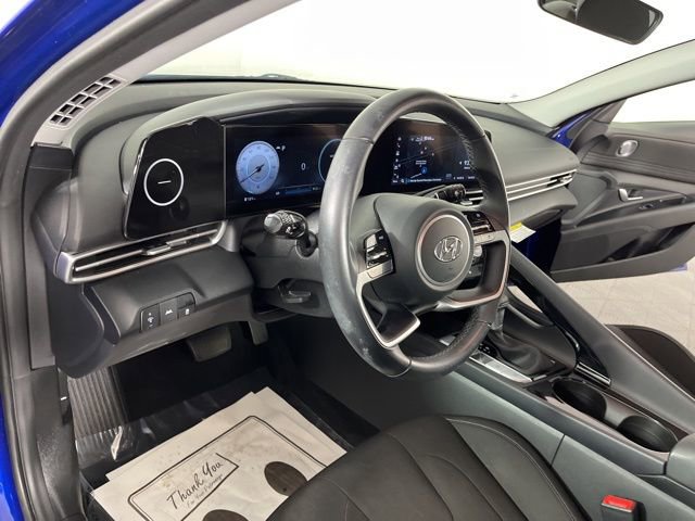 Used 2023 Hyundai Elantra SEL w/ Convenience Package image 20