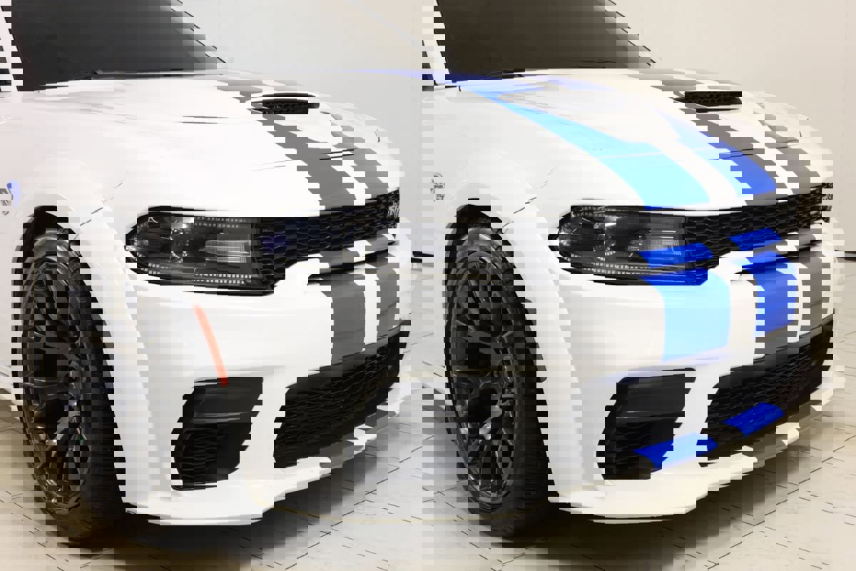 Used 2020 Dodge Charger SRT Hellcat w/ Harman/Kardon Audio Group image 38