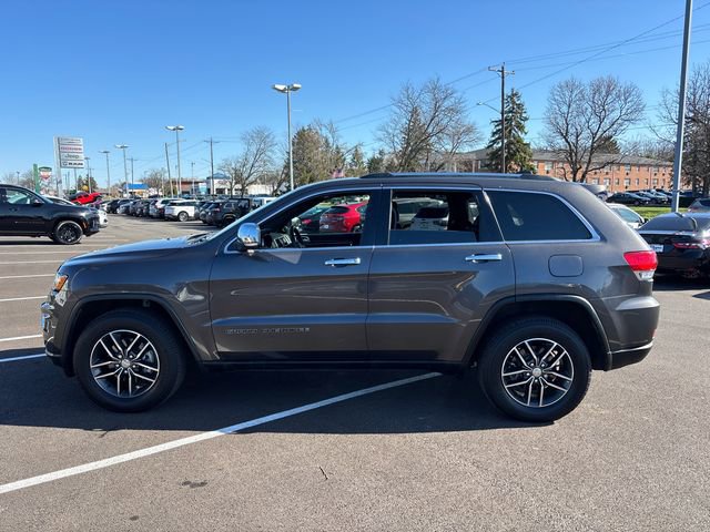 Used 2018 Jeep Grand Cherokee Limited image 3