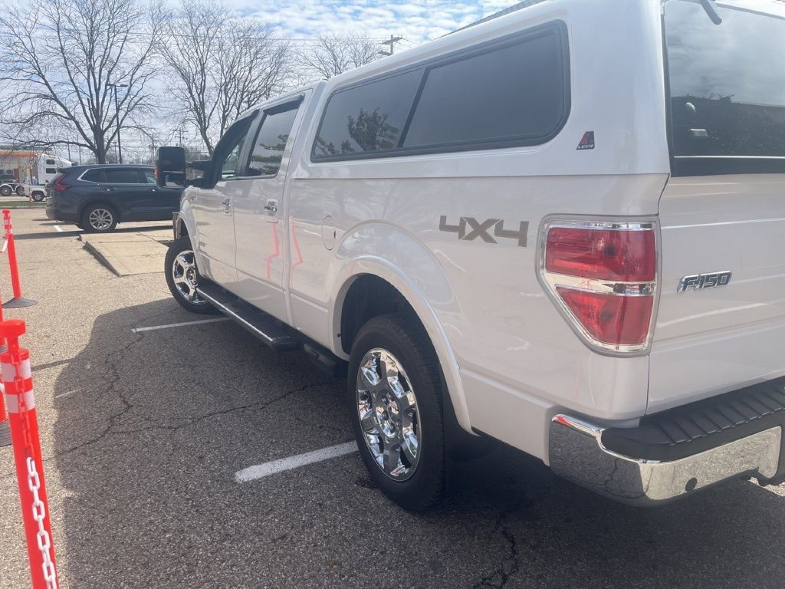 Used 2014 Ford F150 Lariat w/ Equipment Group 502A Luxury image 8