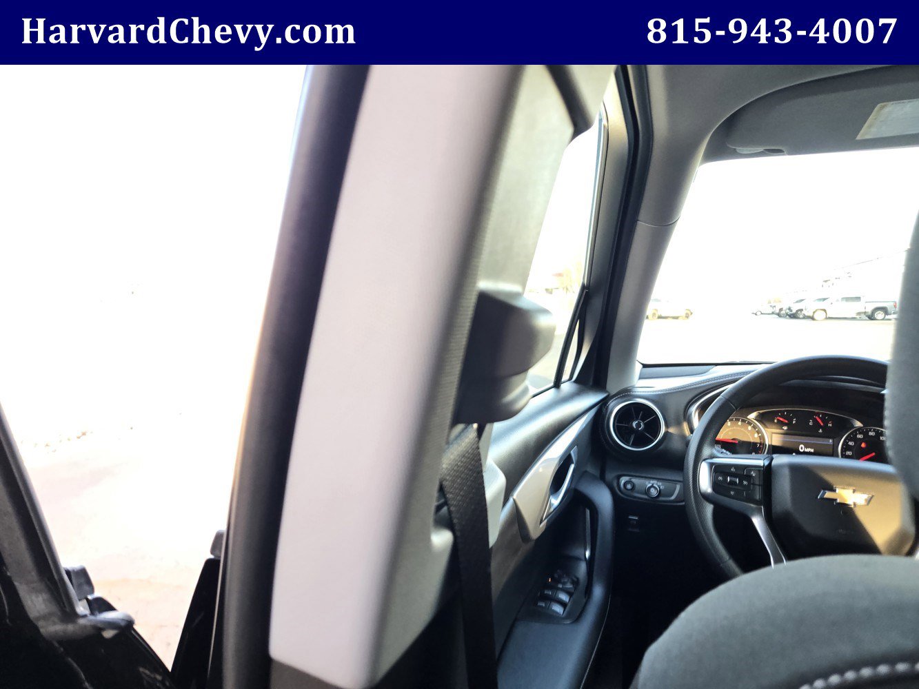 Used 2025 Chevrolet Blazer LT AWD/4WD image 28