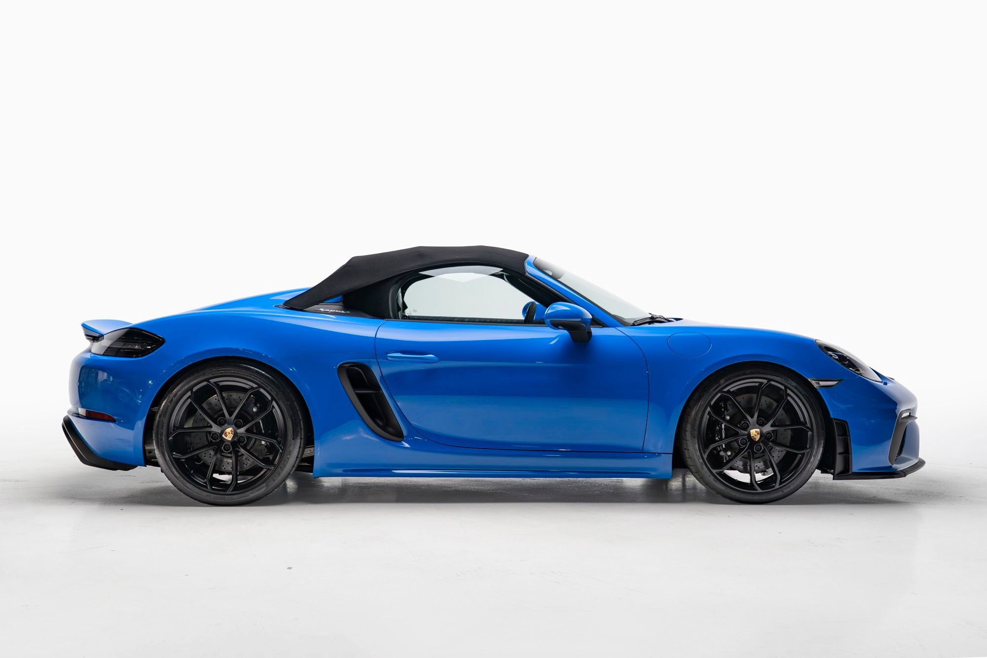 Used 2023 Porsche 718 Boxster Spyder w/ Light Design Package RWD image 7