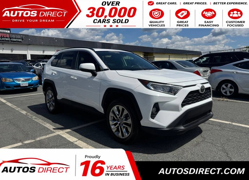 Used 2019 Toyota RAV4 XLE Premium FWD image 1