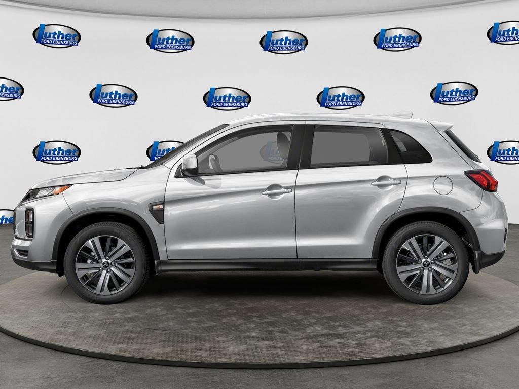 Used 2025 Mitsubishi Outlander Sport AWD image 3