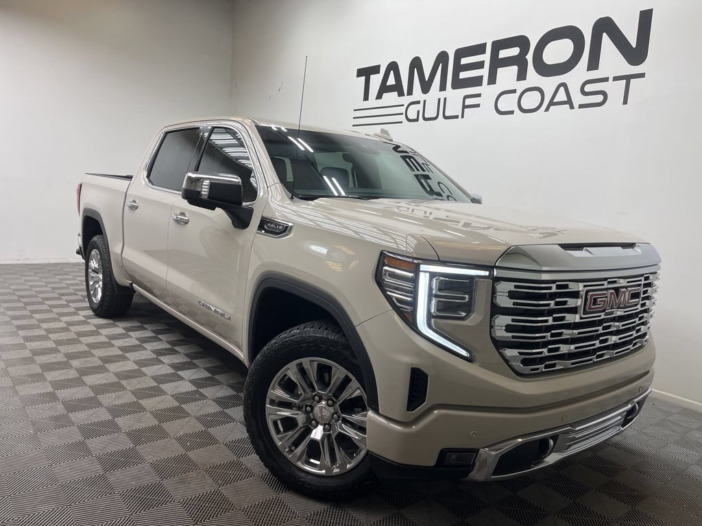 Used 2026 GMC Sierra 1500 Denali w/ Technology Package AWD/4WD image 1
