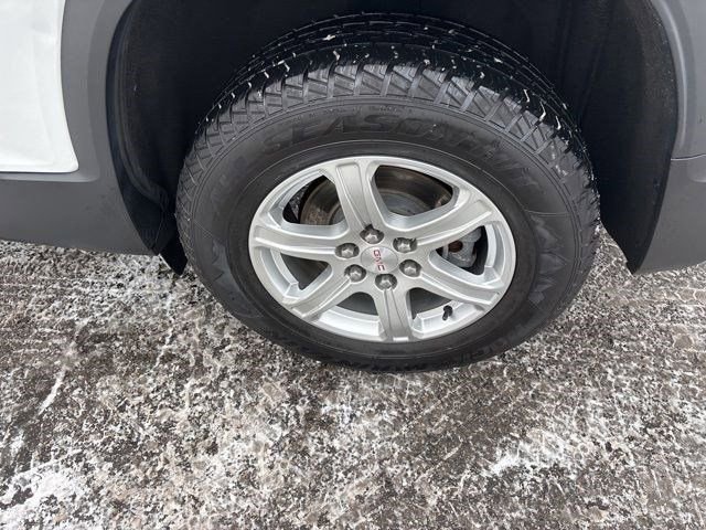 Used 2019 GMC Acadia SLE image 45