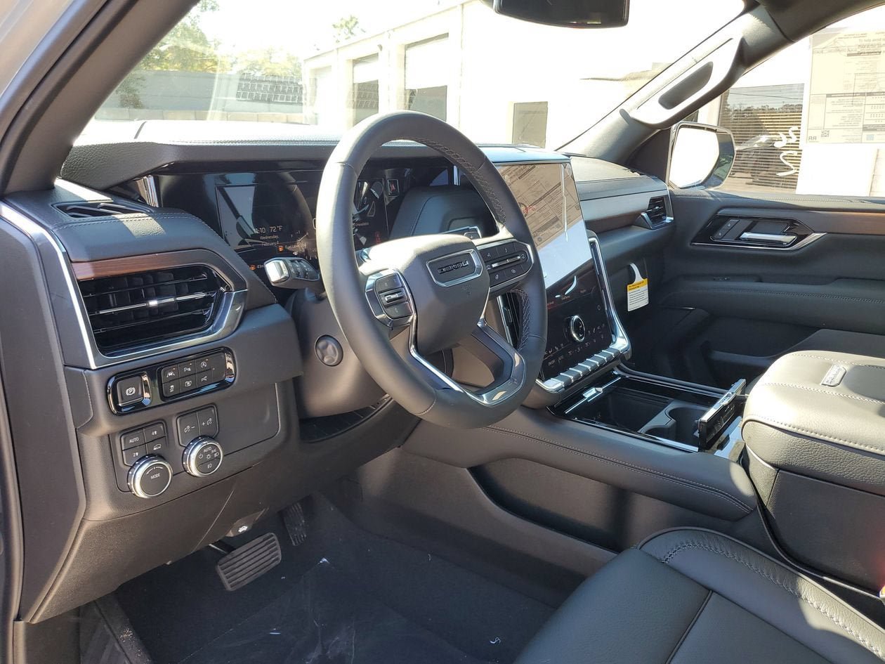 New 2026 GMC Yukon XL Denali w/ Sun & Power Step Package AWD/4WD image 20