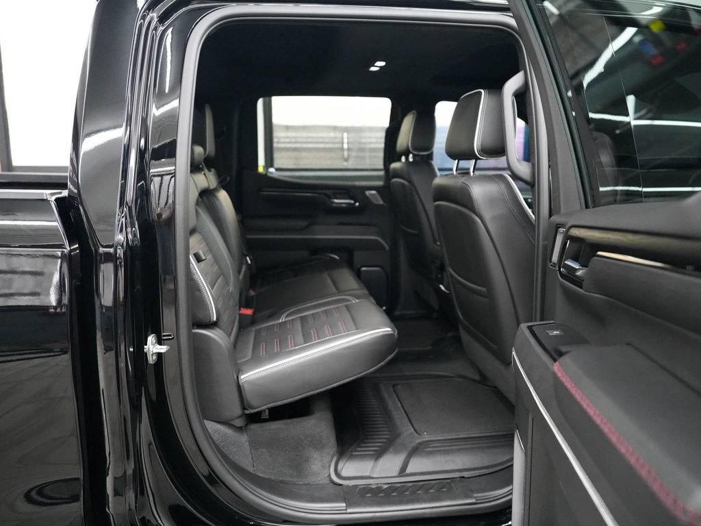 Used 2023 GMC Sierra 1500 AT4X AWD/4WD image 32