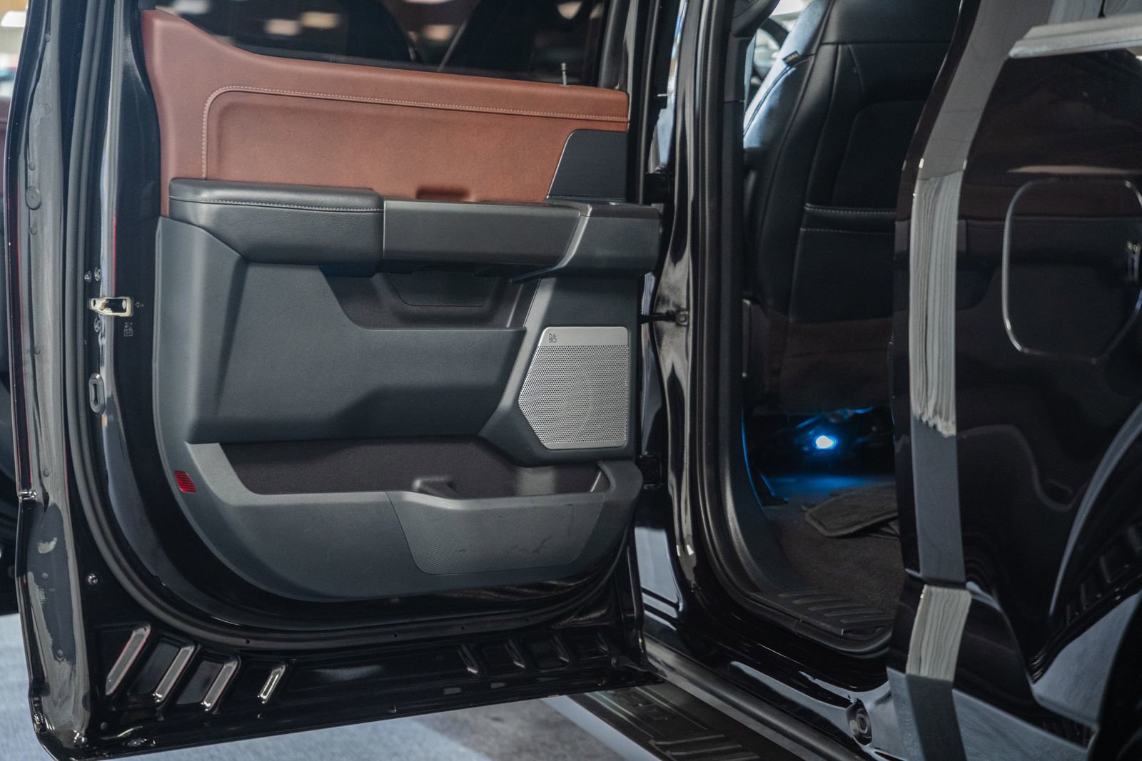 Certified 2023 Ford F150 Lariat w/ Equipment Group 502A High image 49