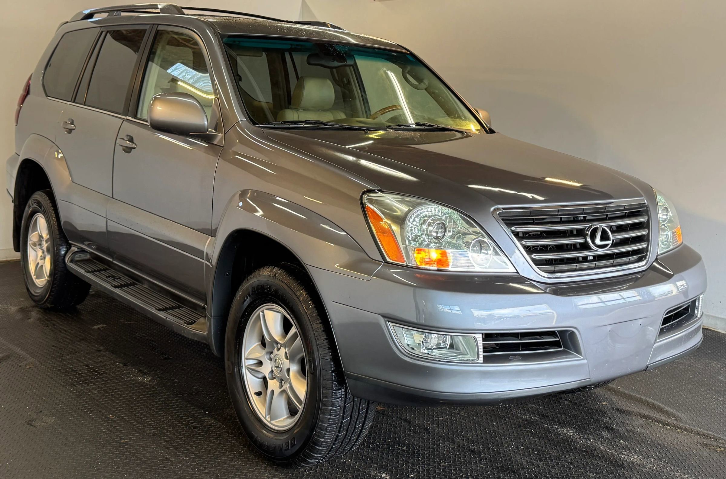 Used 2004 Lexus GX 470 image 7