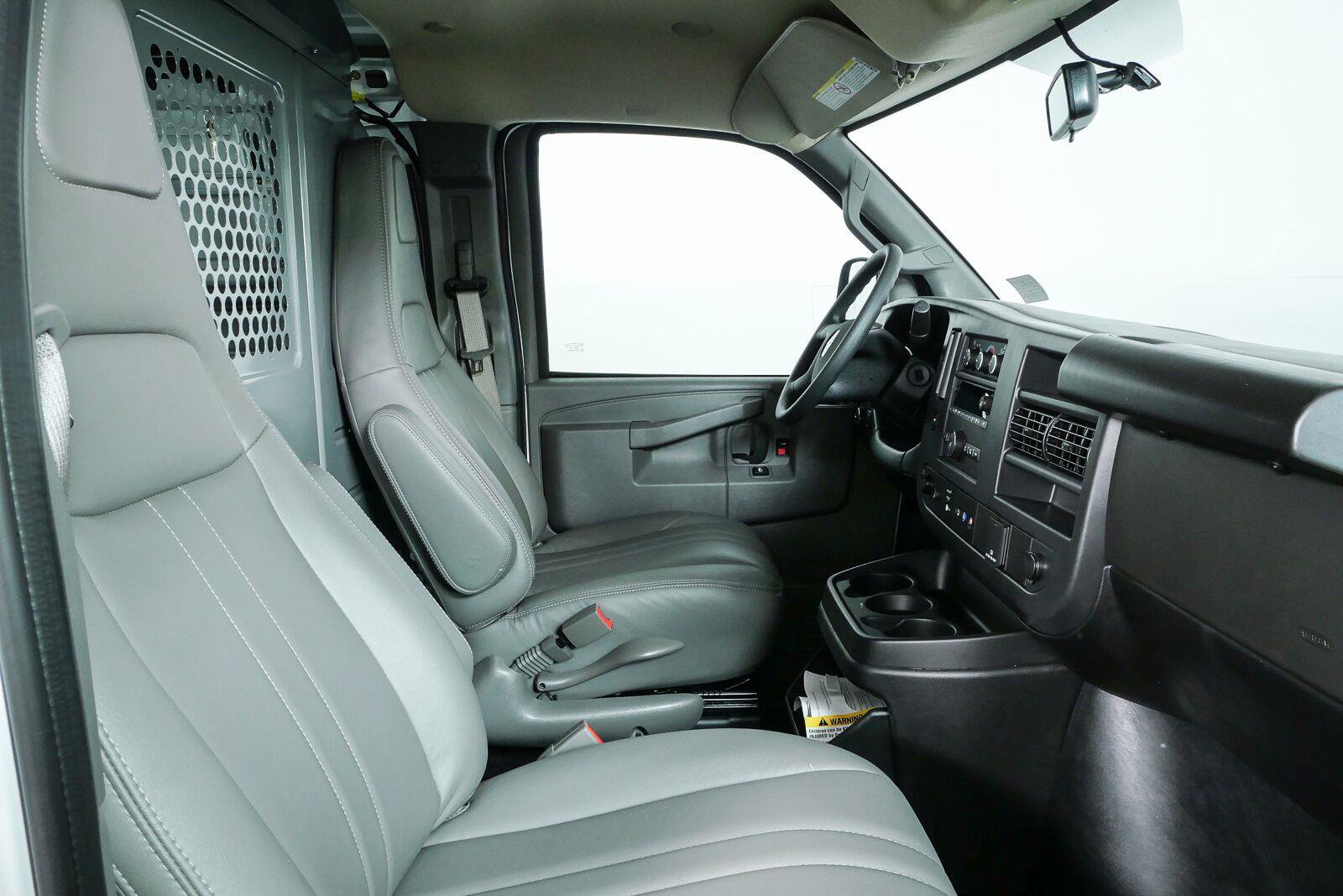 New 2025 GMC Savana 2500 w/ Driver Convenience Package RWD image 15