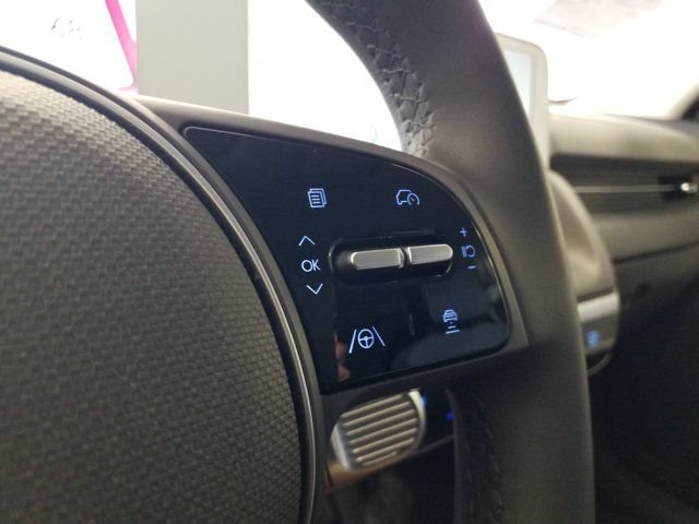 Certified 2024 Hyundai Ioniq 5 SEL RWD image 5