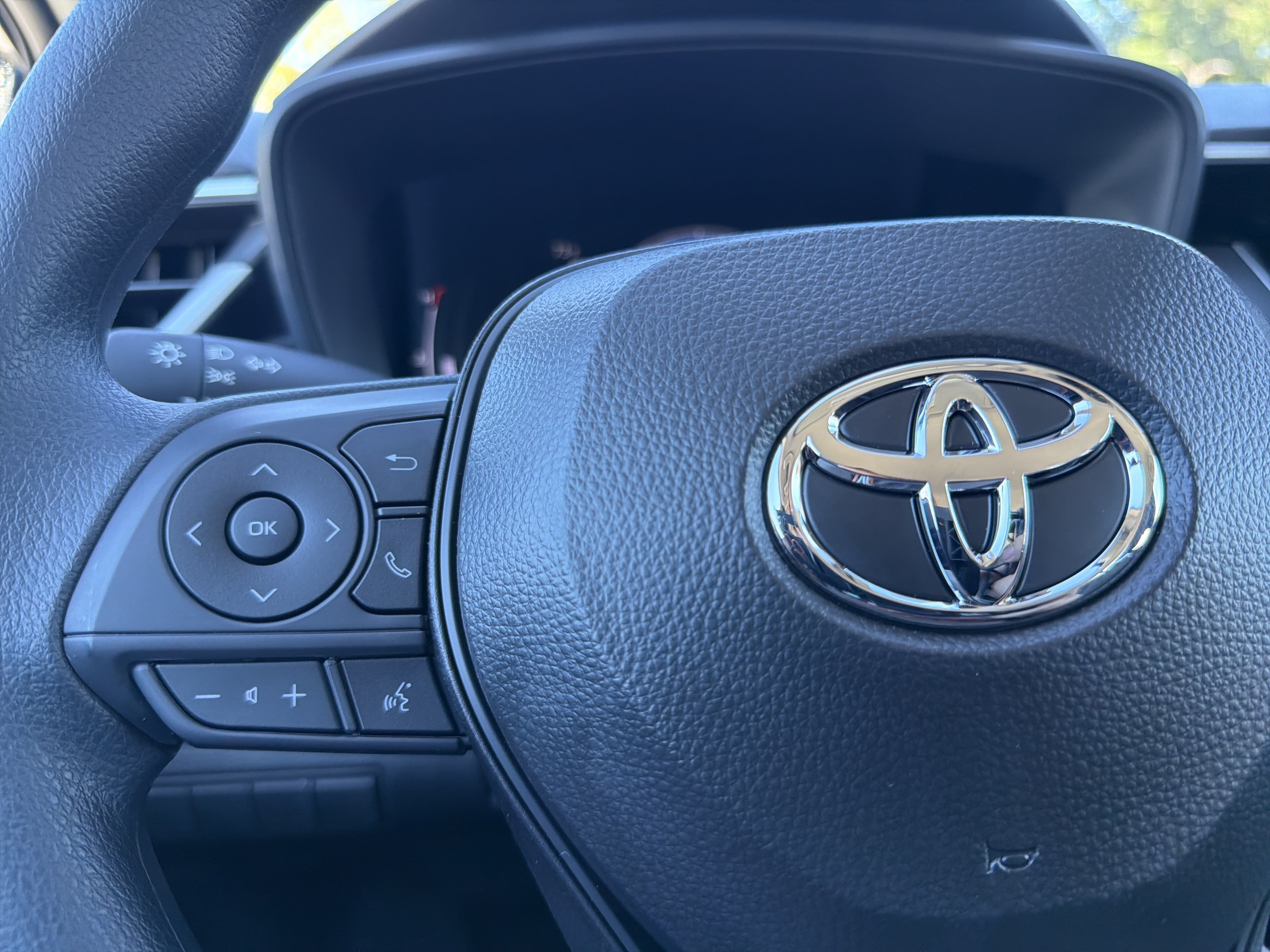 New 2027 Toyota Corolla LE FWD image 27