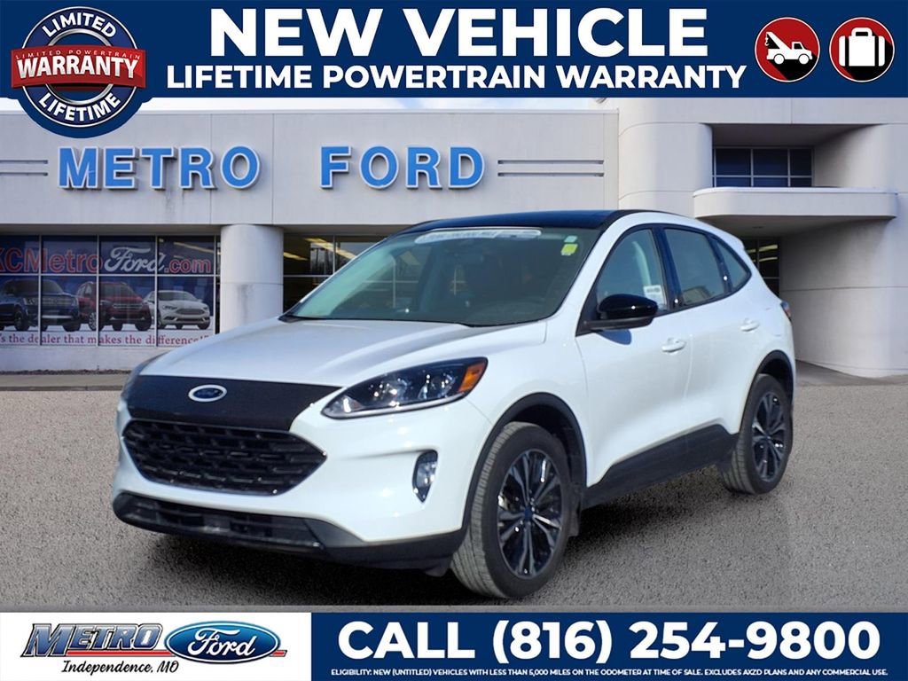Used 2022 Ford Escape SEL w/ SEL Stealth AWD Package image 6