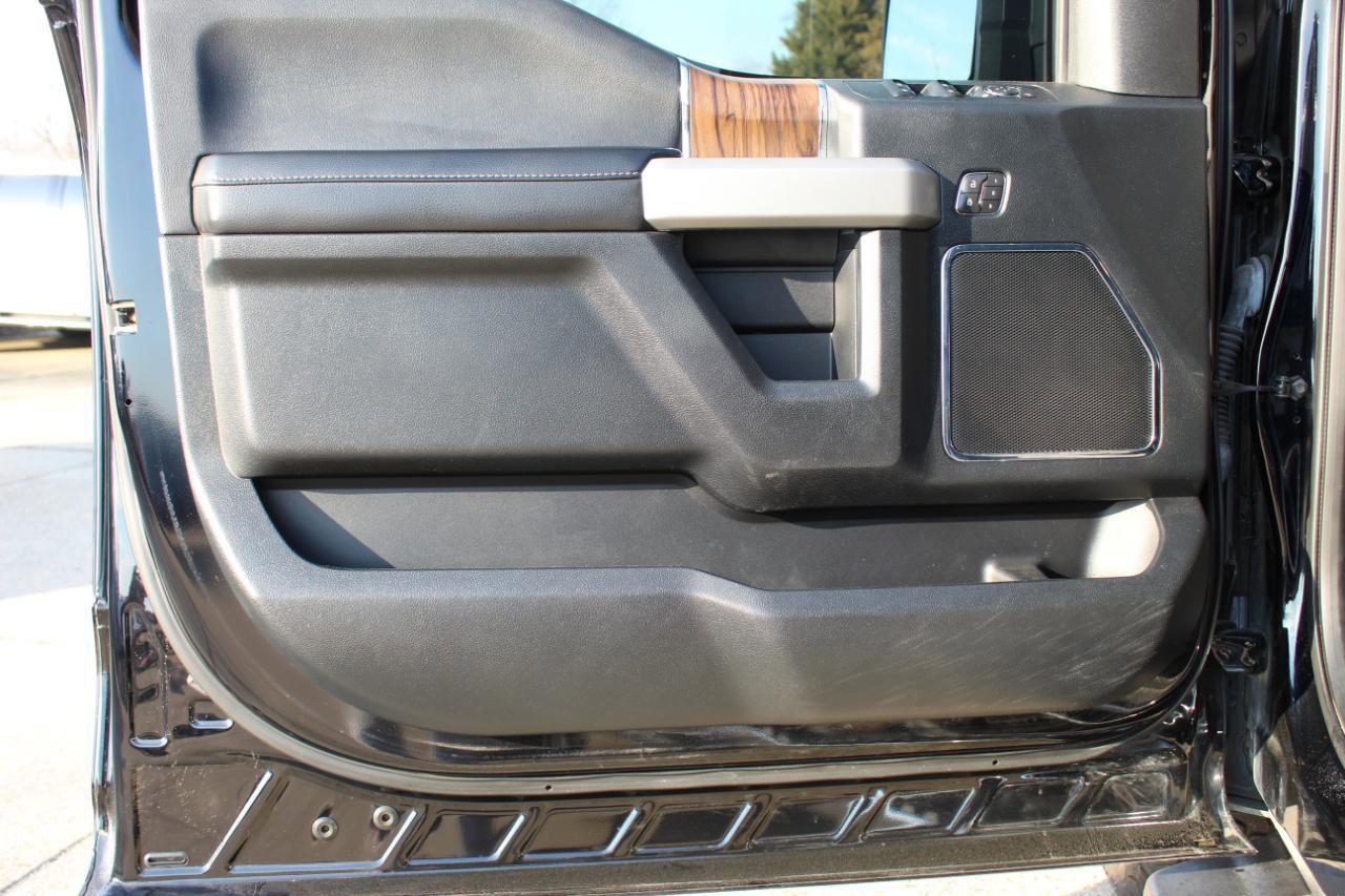 Used 2018 Ford F150 Lariat image 11