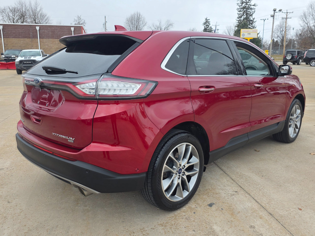 Used 2018 Ford Edge Titanium w/ Equipment Group 302A image 23