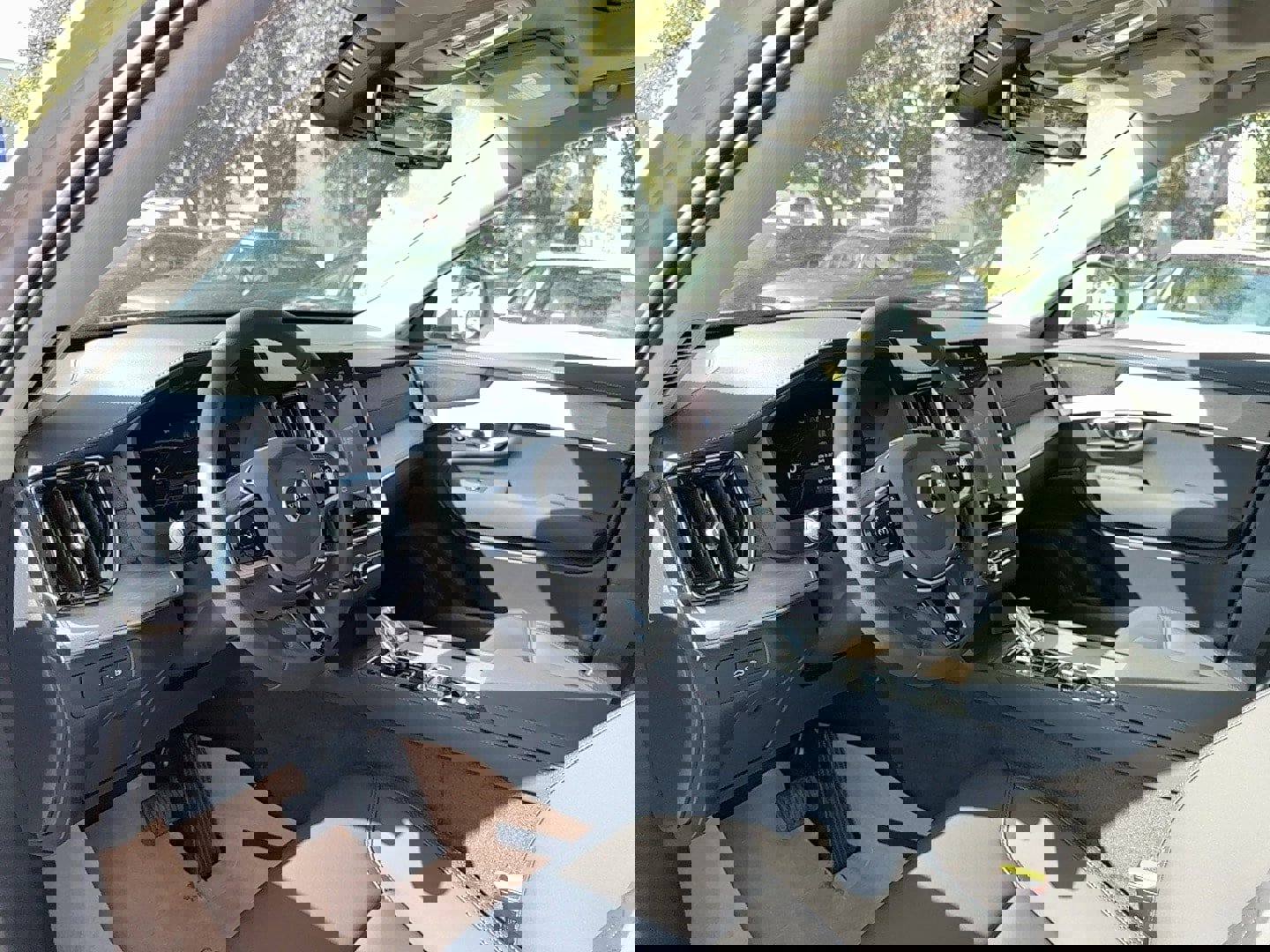 New 2026 Volvo XC90 T8 Plus image 11