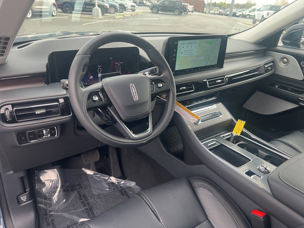 New 2025 Lincoln Aviator Reserve w/ Luxury Package image 32