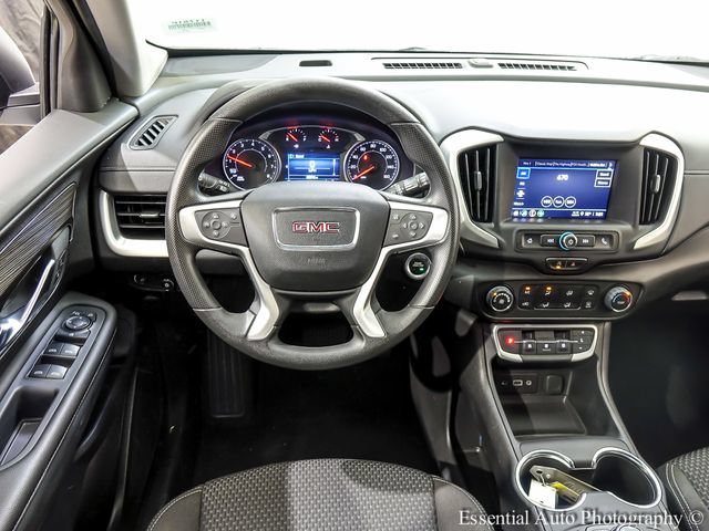 Used 2024 GMC Terrain SLE FWD image 3