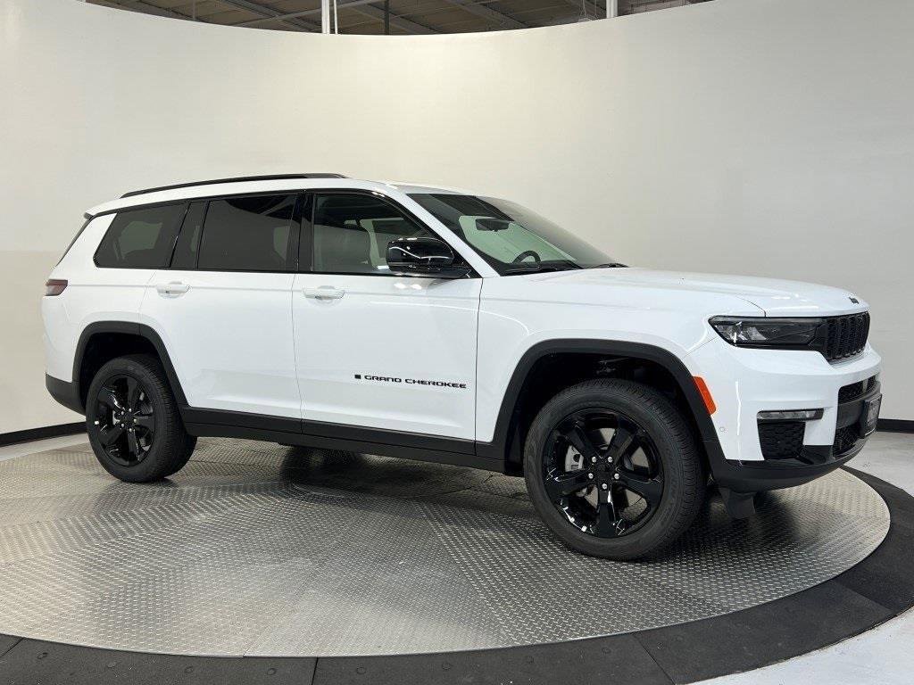 New 2025 Jeep Grand Cherokee L Limited w/ Luxury Tech Group II