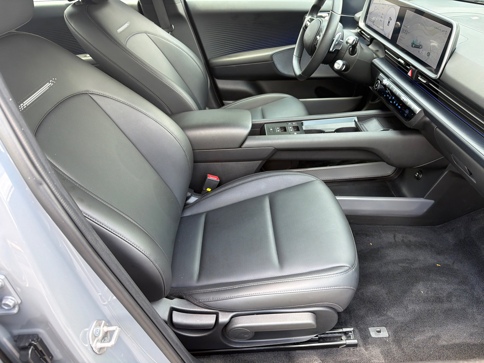 Used 2024 Hyundai Ioniq 6 SEL RWD image 14