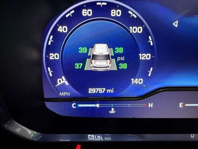 Used 2023 Chevrolet Suburban Premier w/ Advanced Technology Package AWD/4WD image 43