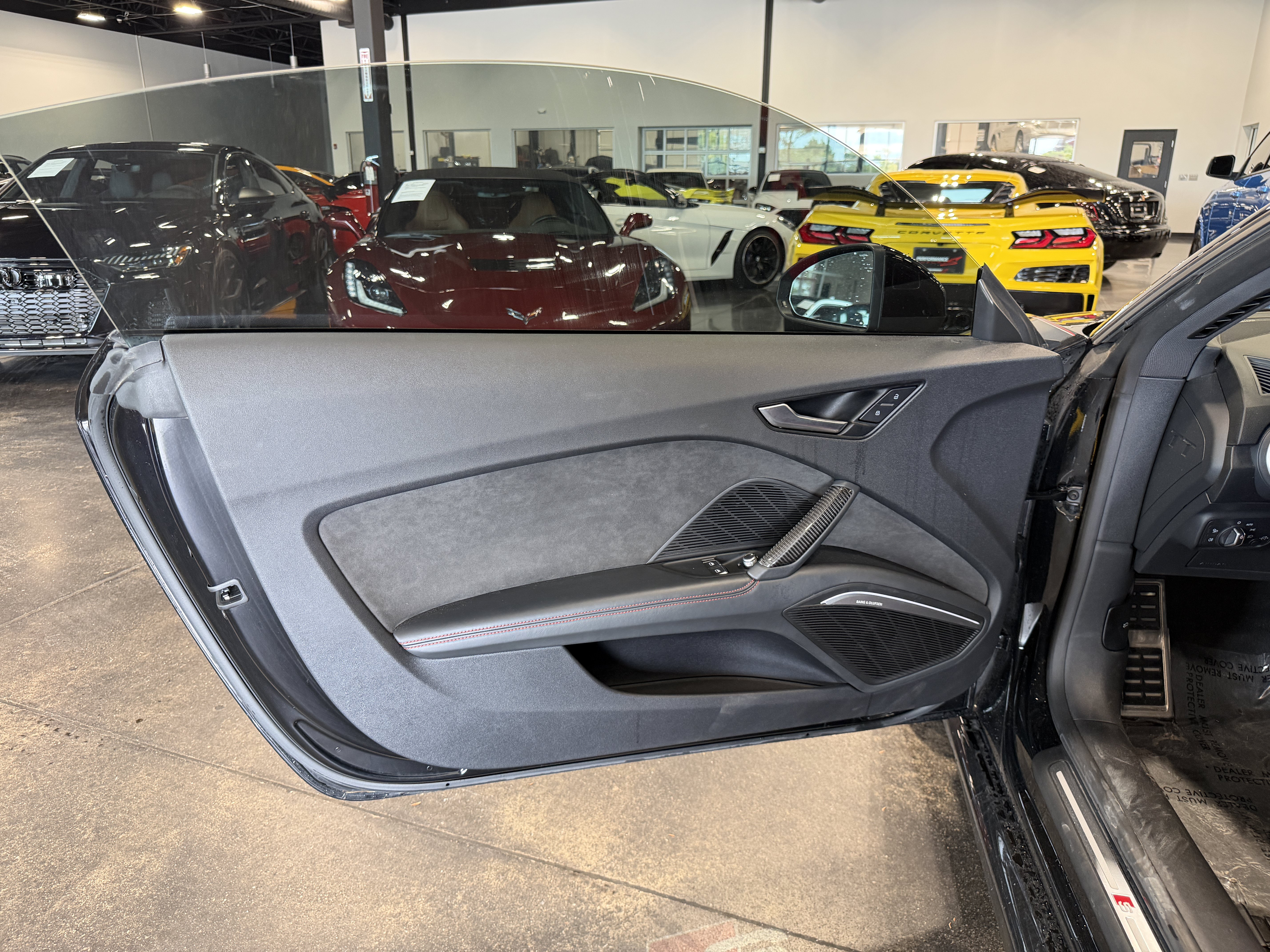Used 2022 Audi TTS 2.0T Coupe w/ Competition Package AWD/4WD image 9