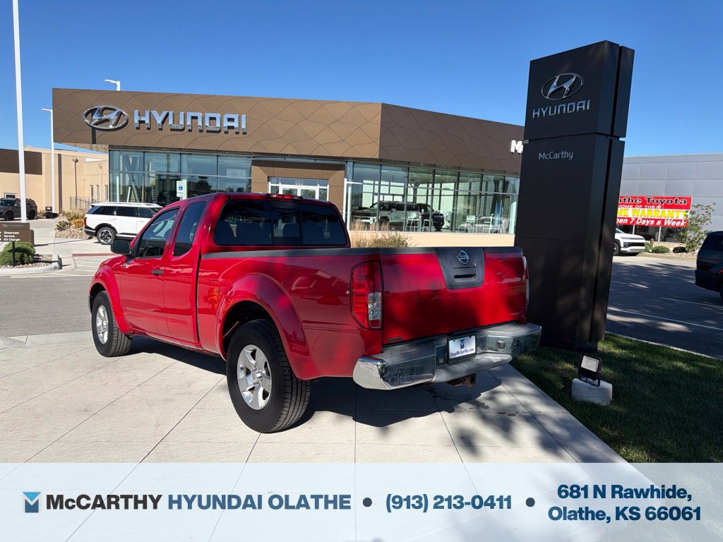 Used 2011 Nissan Frontier SV w/ SV Premium Utility Pkg RWD image 3