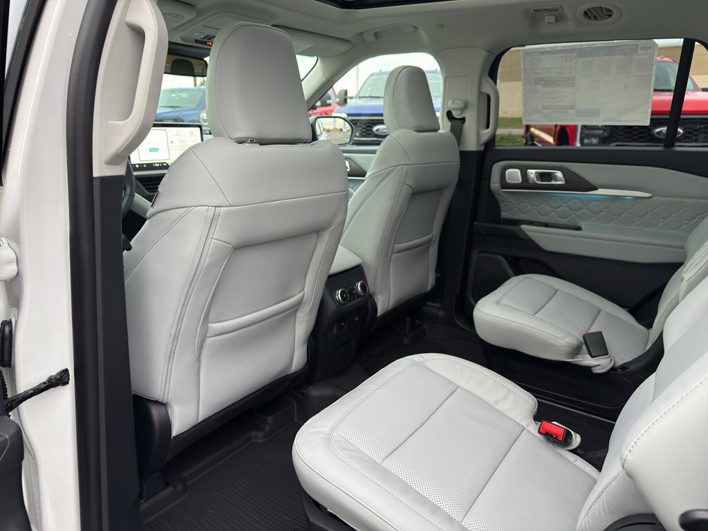 New 2026 Ford Explorer Platinum w/ LUX Leather Package image 25