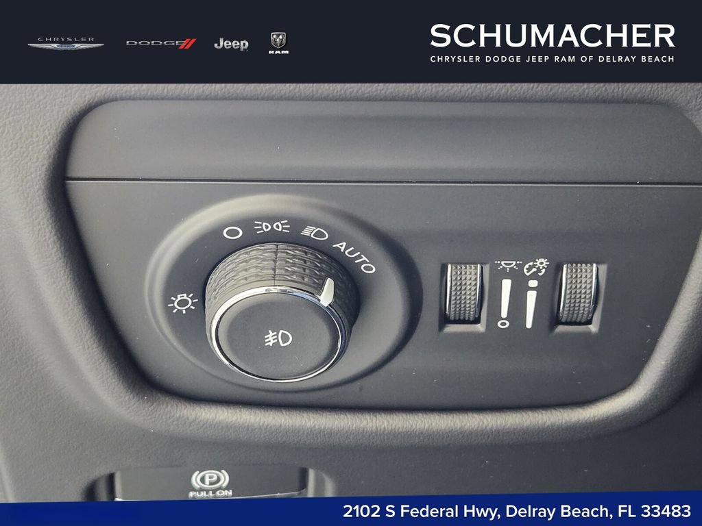 New 2025 Jeep Grand Cherokee L Summit AWD/4WD image 20