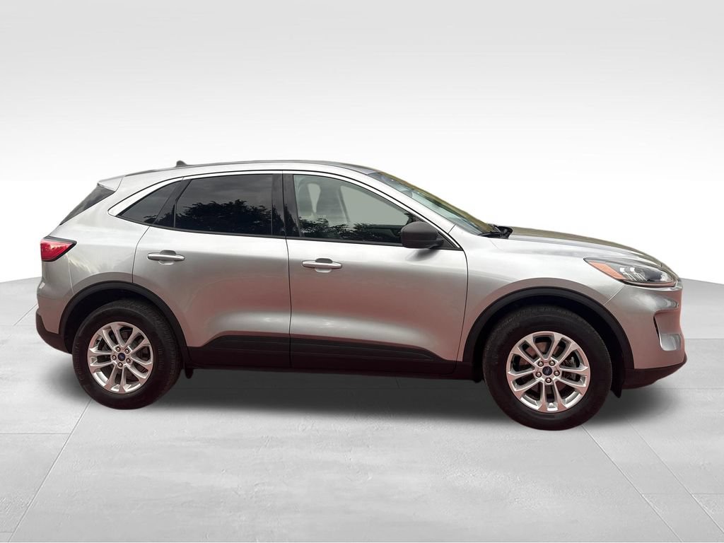 Certified 2022 Ford Escape SE w/ Convenience Package AWD/4WD image 10