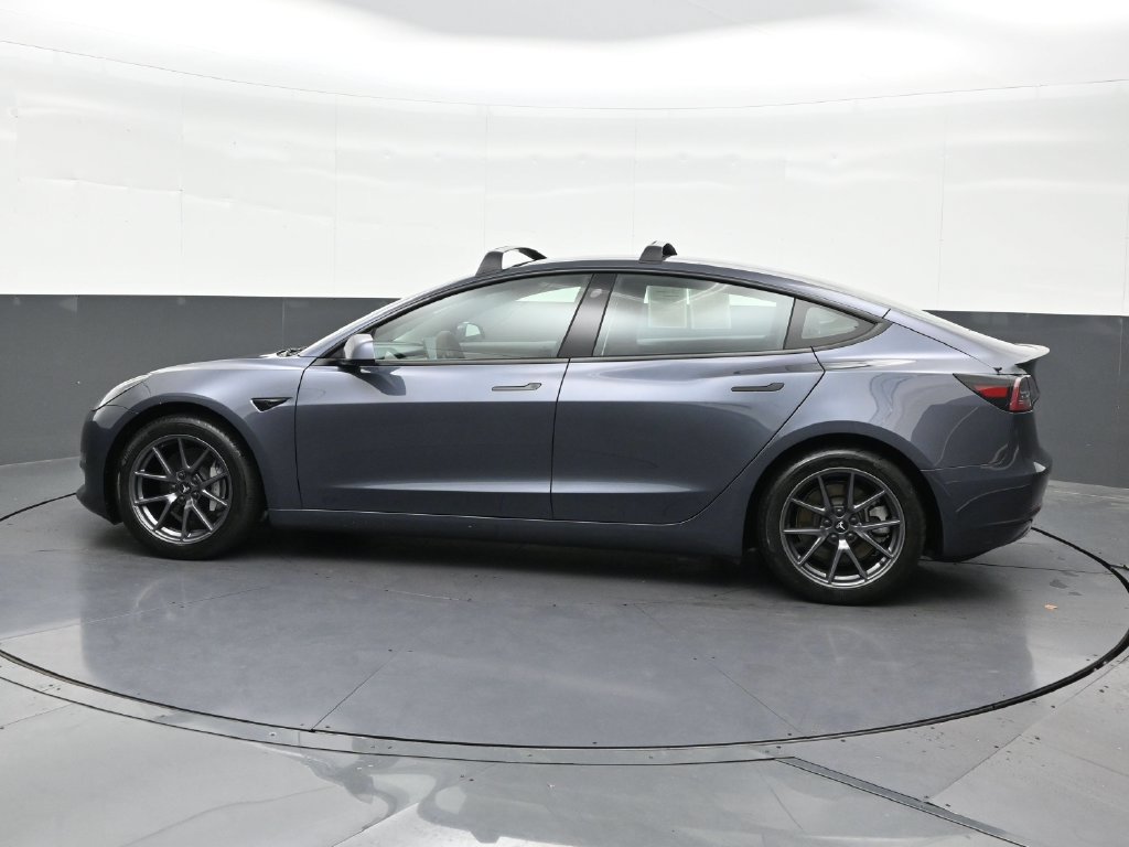 Used 2023 Tesla Model 3 Standard Range RWD image 2