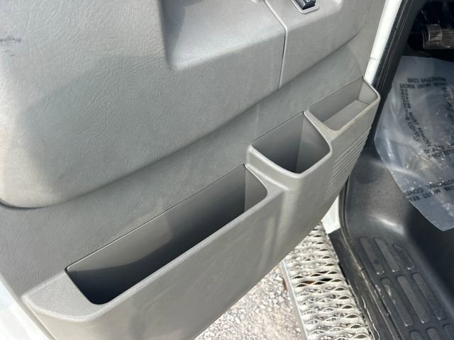 Used 2017 GMC Savana 2500 LS image 25