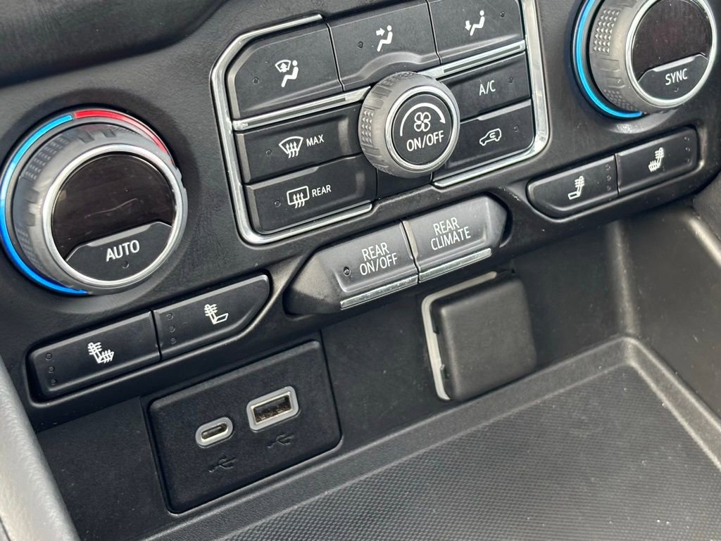 Used 2021 Chevrolet Tahoe Z71 image 33