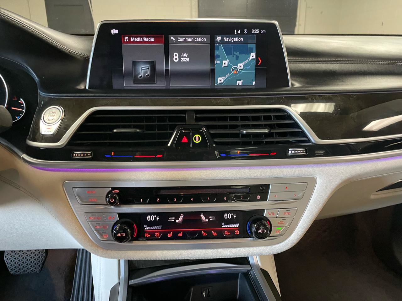 Used 2018 BMW 750i xDrive AWD/4WD image 22
