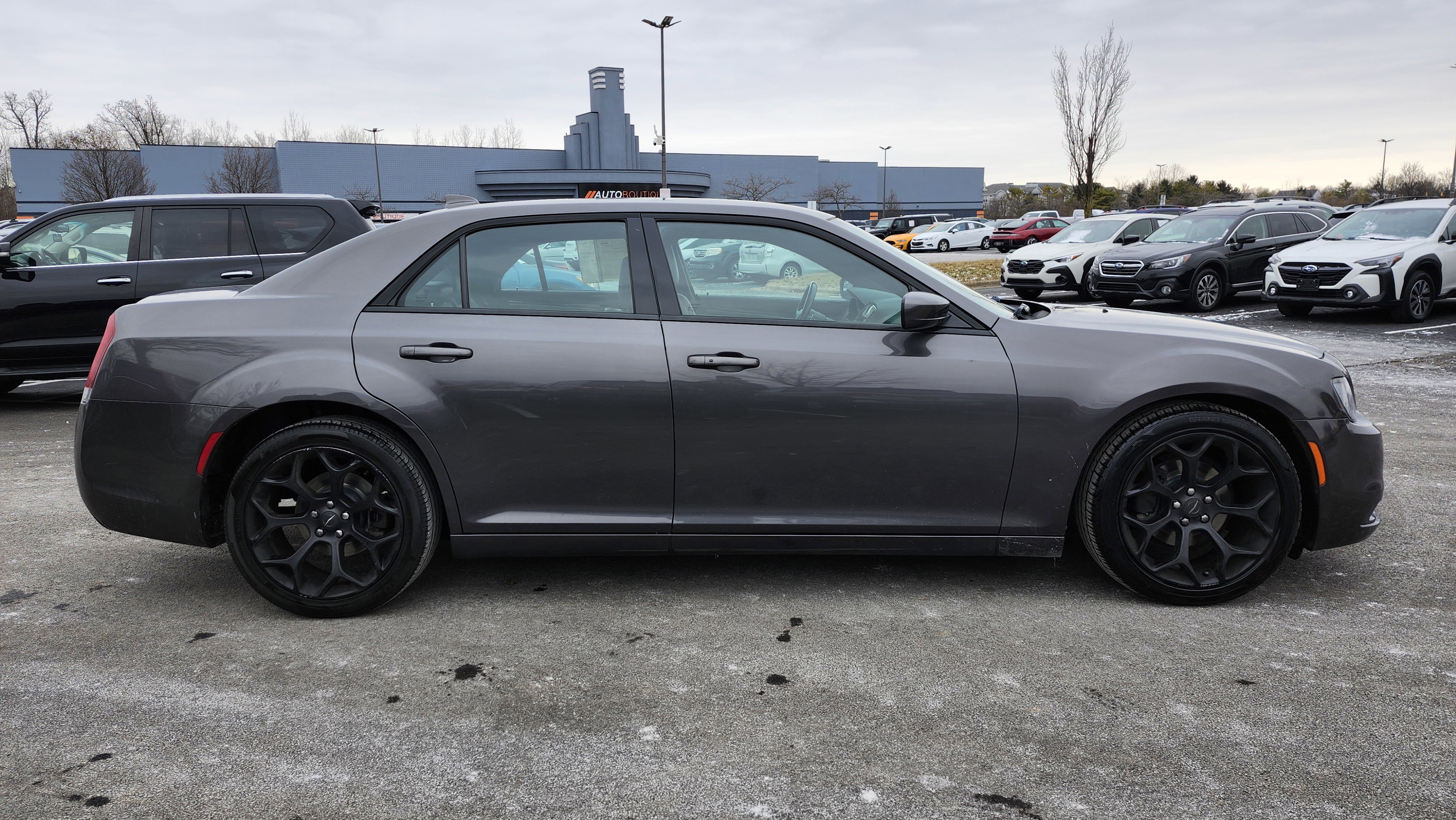 Used 2020 Chrysler 300 S image 19