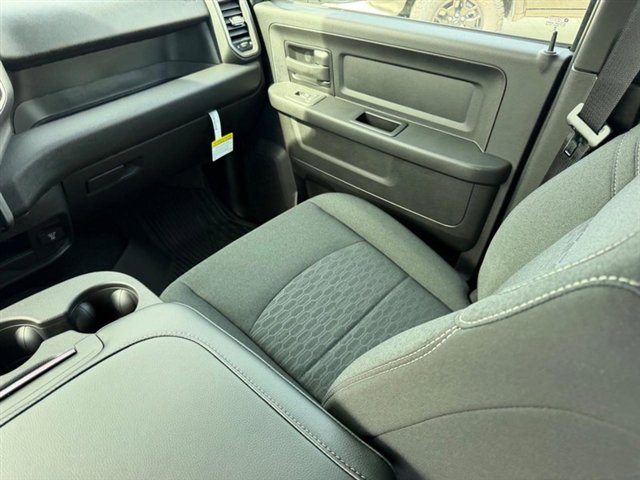 New 2026 RAM 2500 Warlock image 15