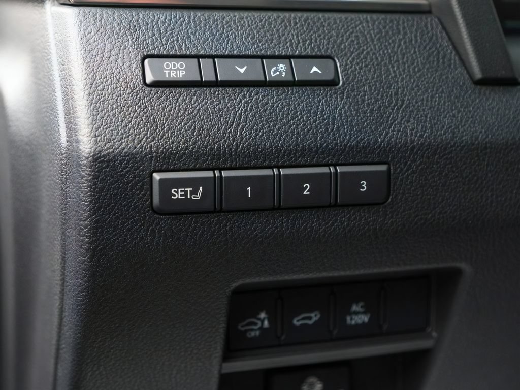 Used 2024 Lexus GX 550 w/ Cold Area Package AWD/4WD image 24