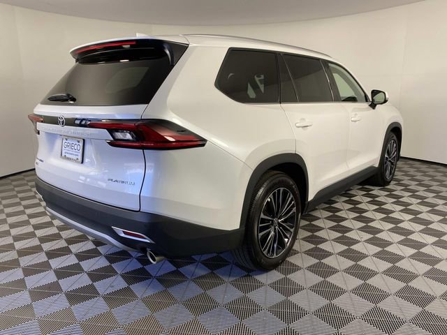 Used 2025 Toyota Grand Highlander AWD Hybrid image 9