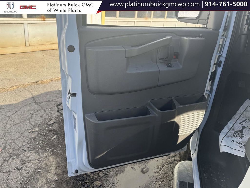 Used 2024 GMC Savana 2500 Work Van w/ Driver Convenience Package image 14