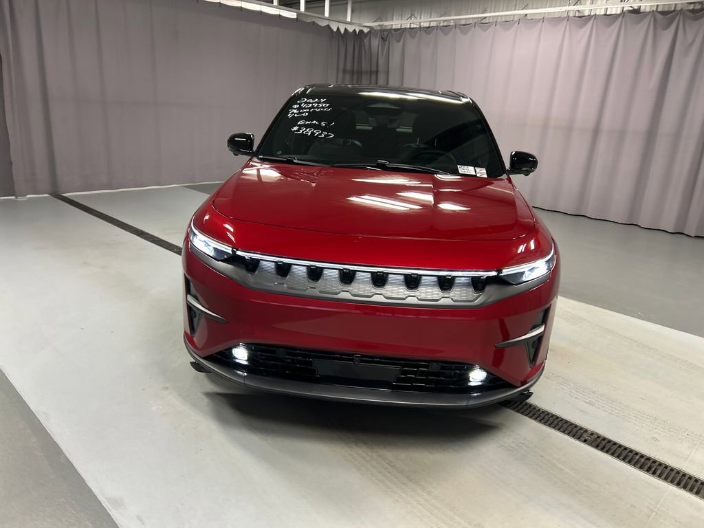 Used 2024 Jeep Wagoneer Launch Edition image 2