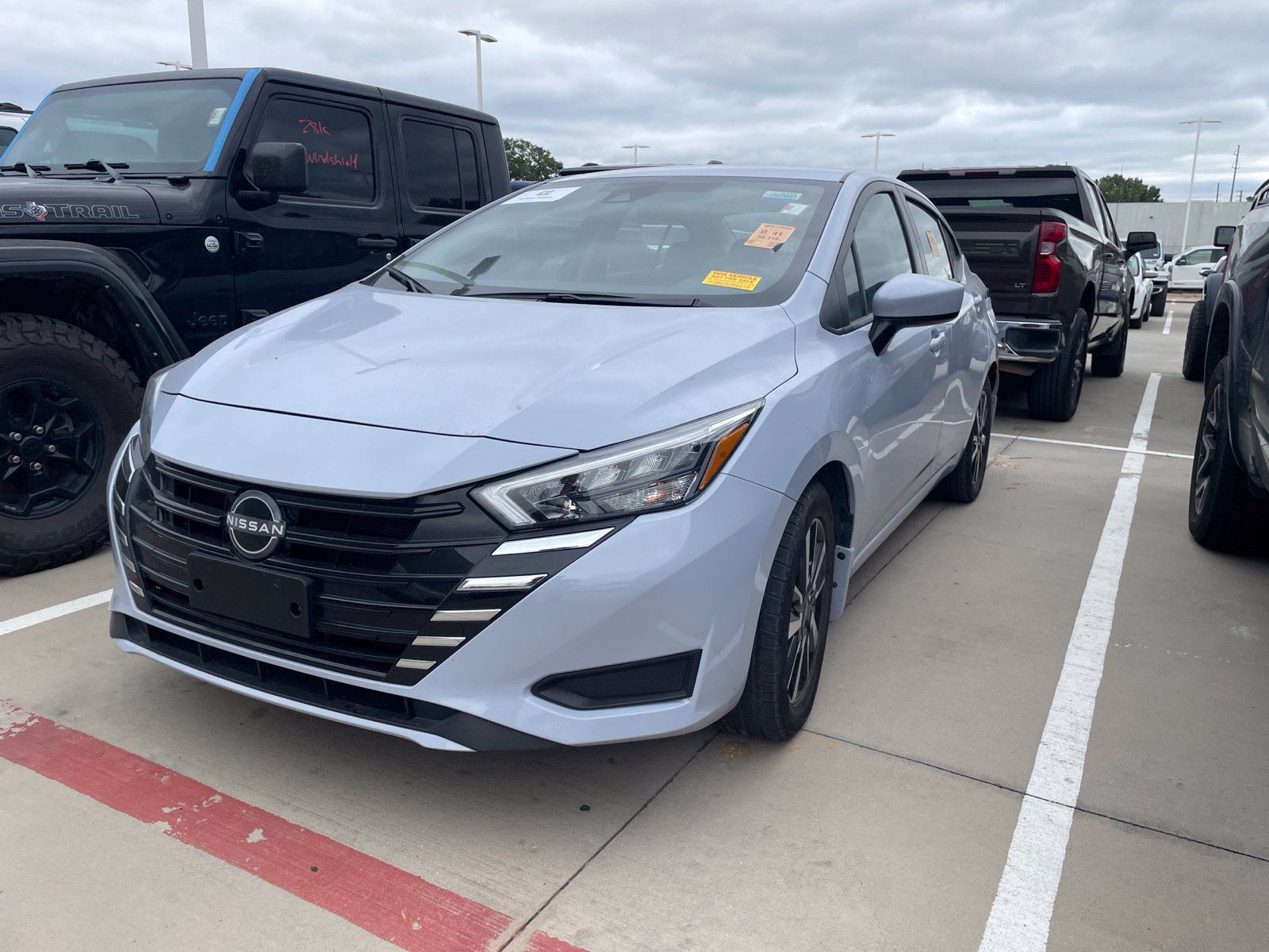Used 2025 Nissan Versa SV w/ Trunk Package