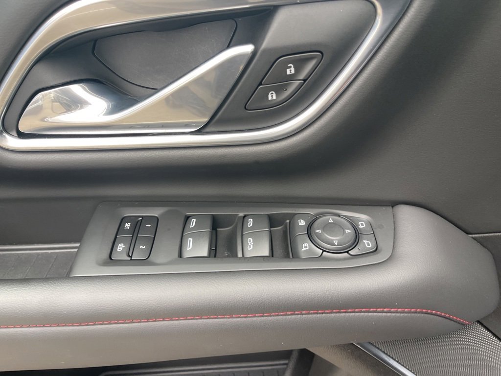 Used 2021 Chevrolet Tahoe RST w/ Luxury Package image 38