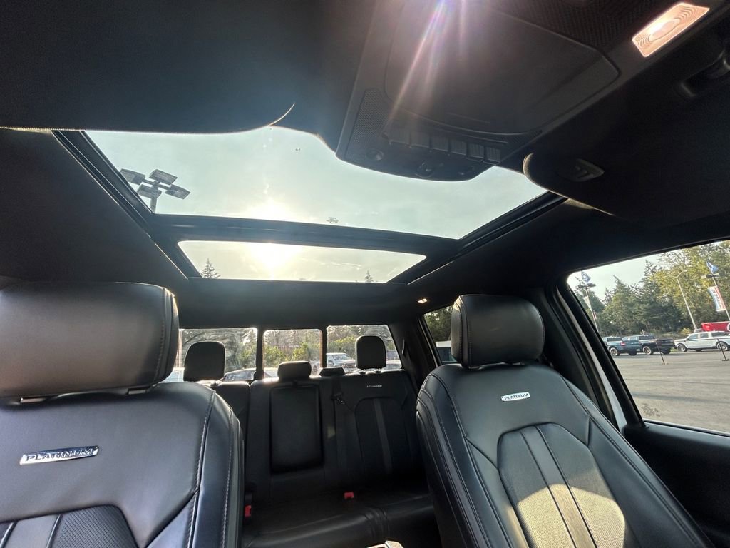 Used 2019 Ford F250 Platinum w/ Platinum Ultimate Package image 27