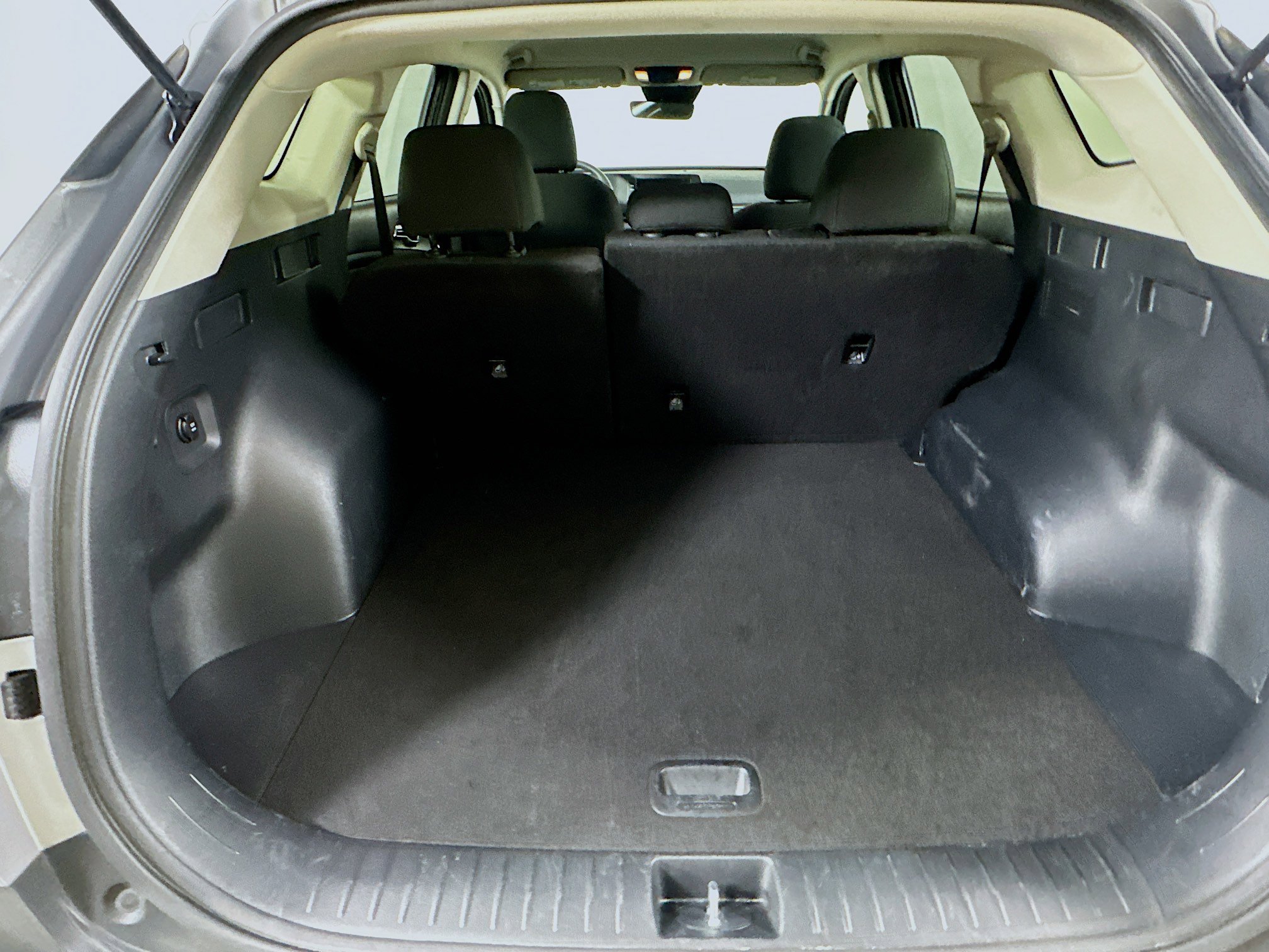 Used 2025 Kia Sportage LX image 27