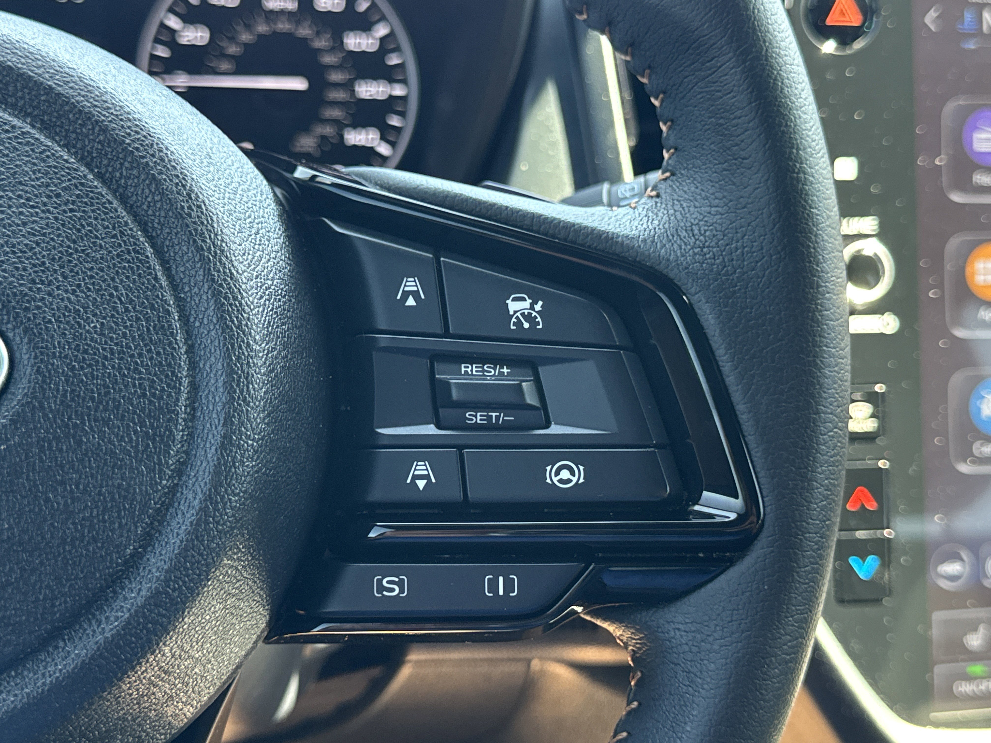 Used 2025 Subaru Forester Sport image 15