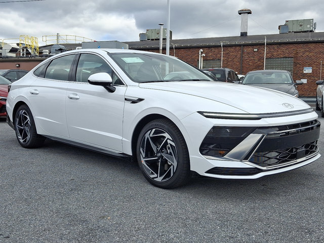 New 2026 Hyundai Sonata SEL AWD/4WD image 3