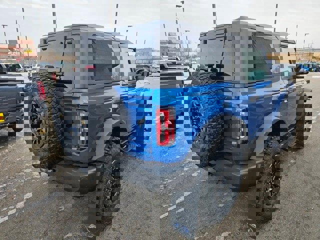 Used 2024 Ford Bronco Wildtrak image 7