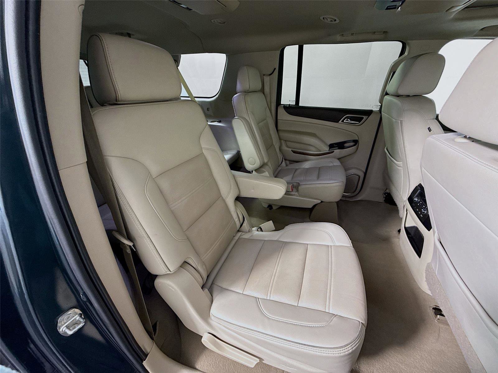 Used 2020 GMC Yukon XL Denali w/ Denali Ultimate Package image 23